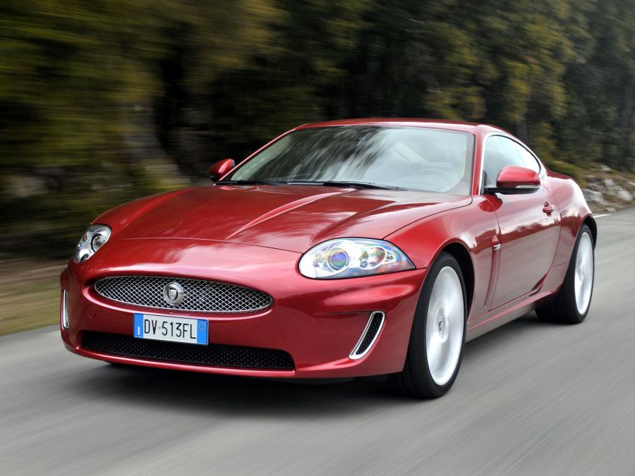  Jaguar XK Coupe 2009 года  (фото 5 из 15)